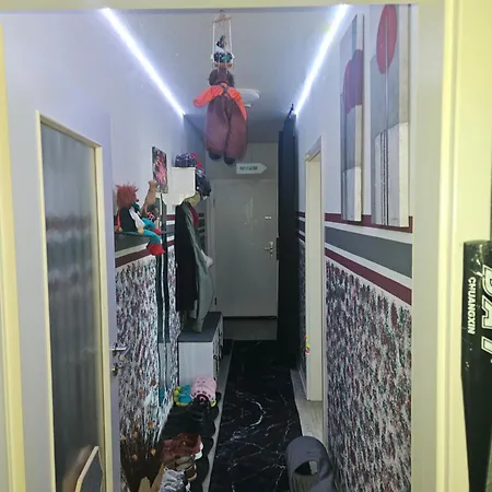 Quarto em Acomodações Particulares Mit Wlan Fuer Studenten Oder Auch Urlauber !